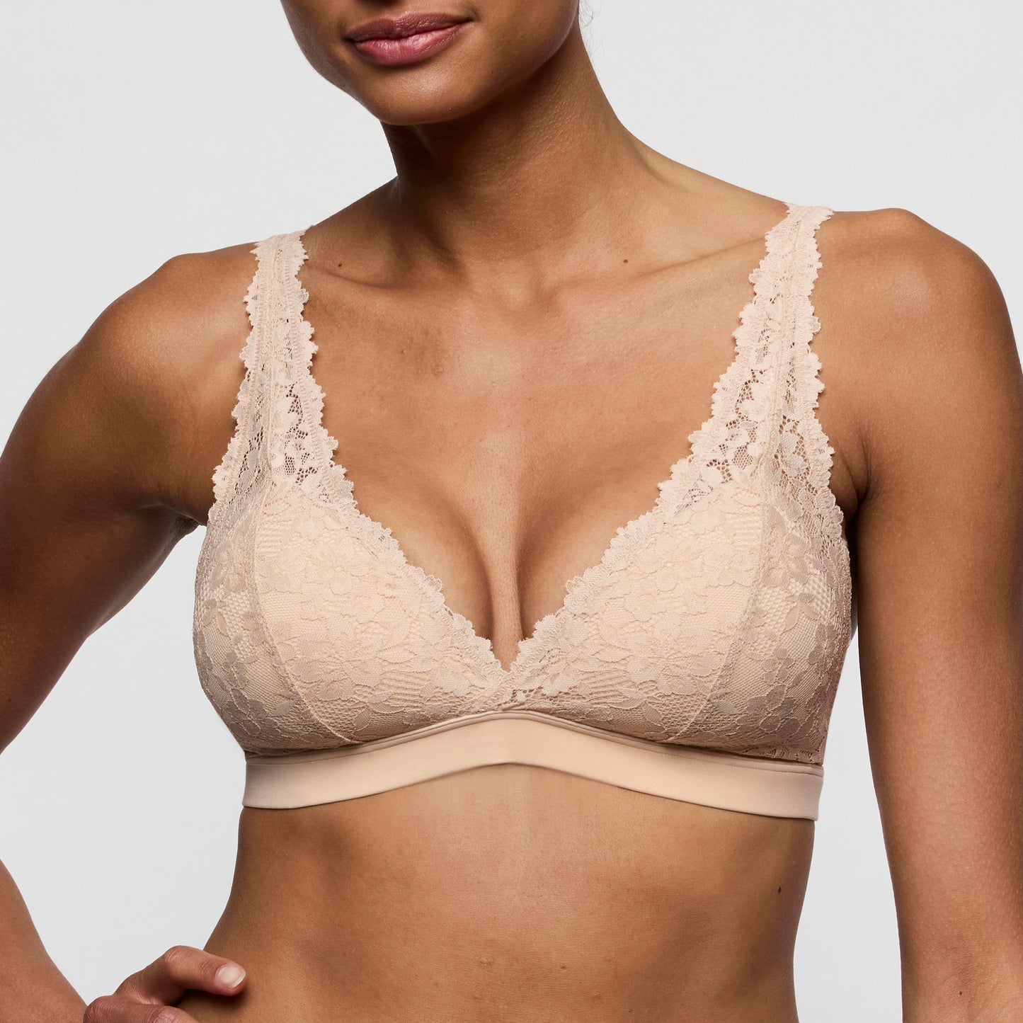 SOFT STUDIO unterlegtes Bralette