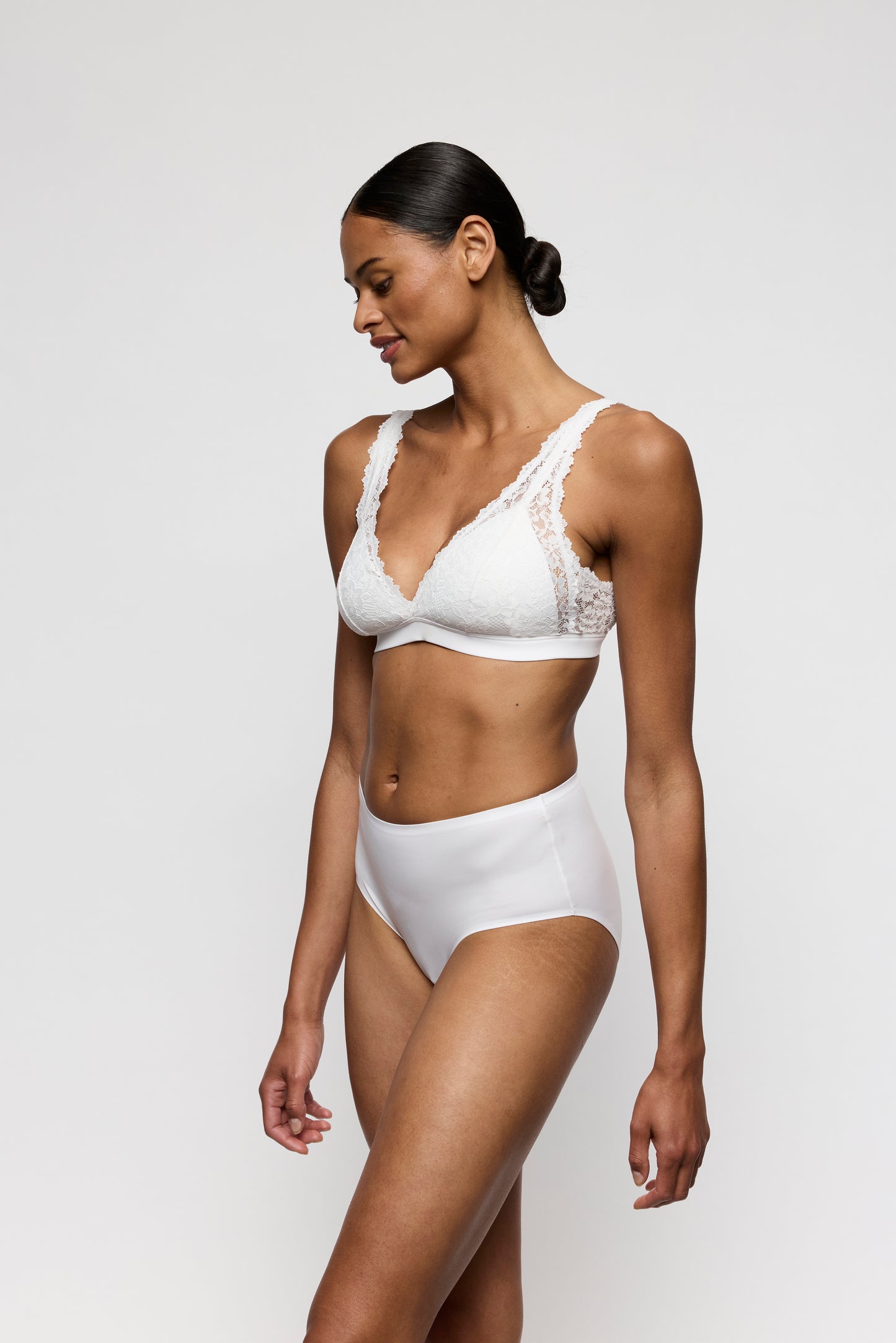 SOFT STUDIO unterlegtes Bralette