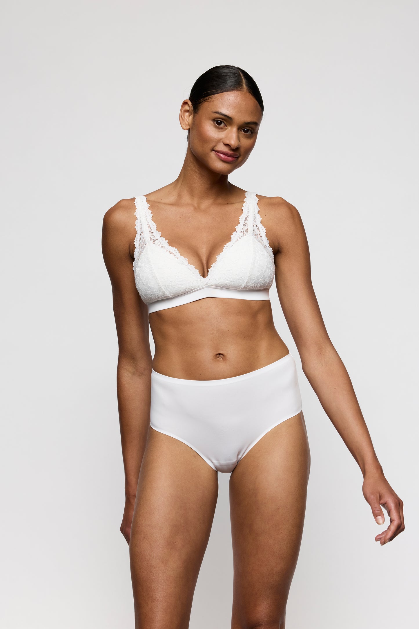 SOFT STUDIO unterlegtes Bralette