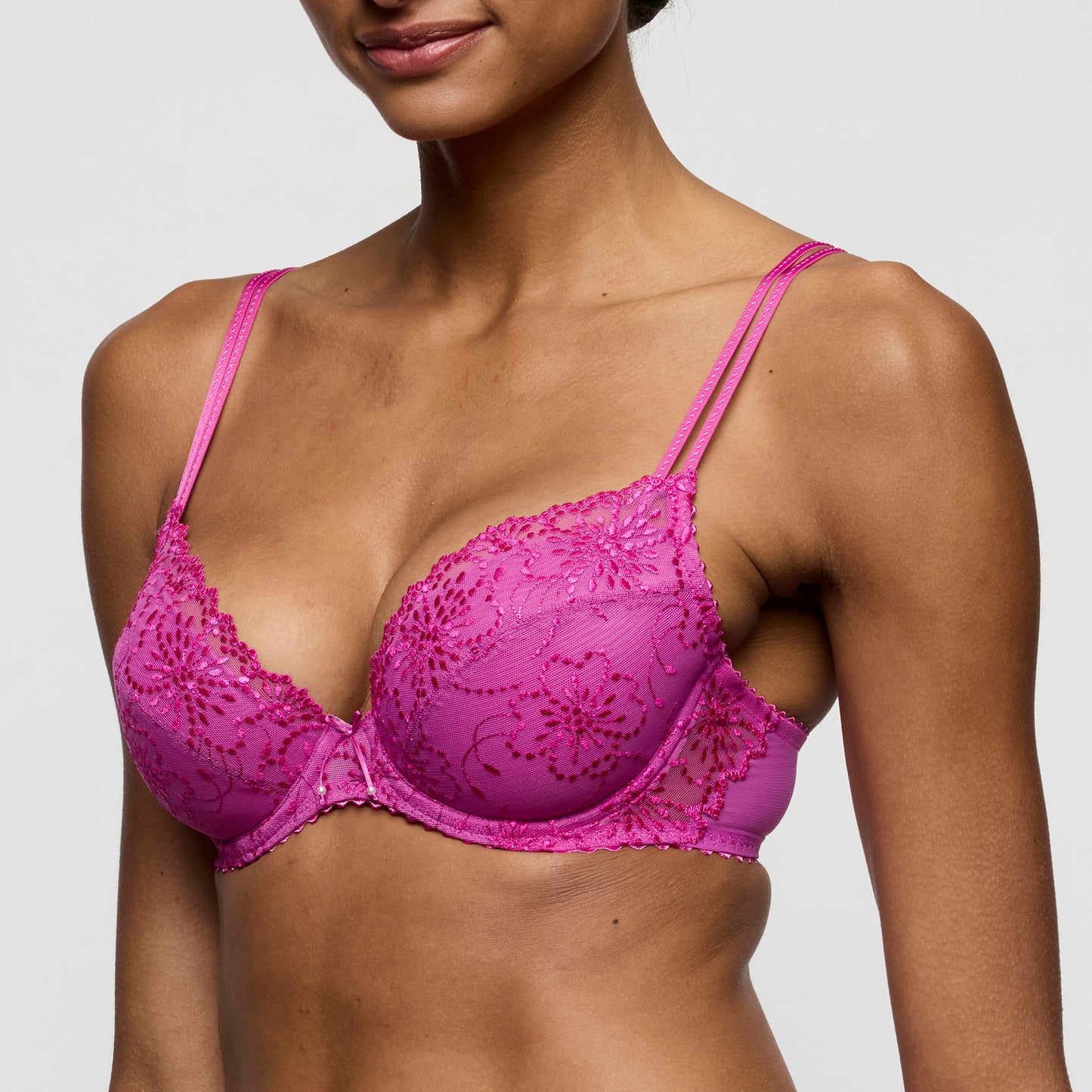 JANE Push-Up BH Mit Herausnehmbaren Kissen
