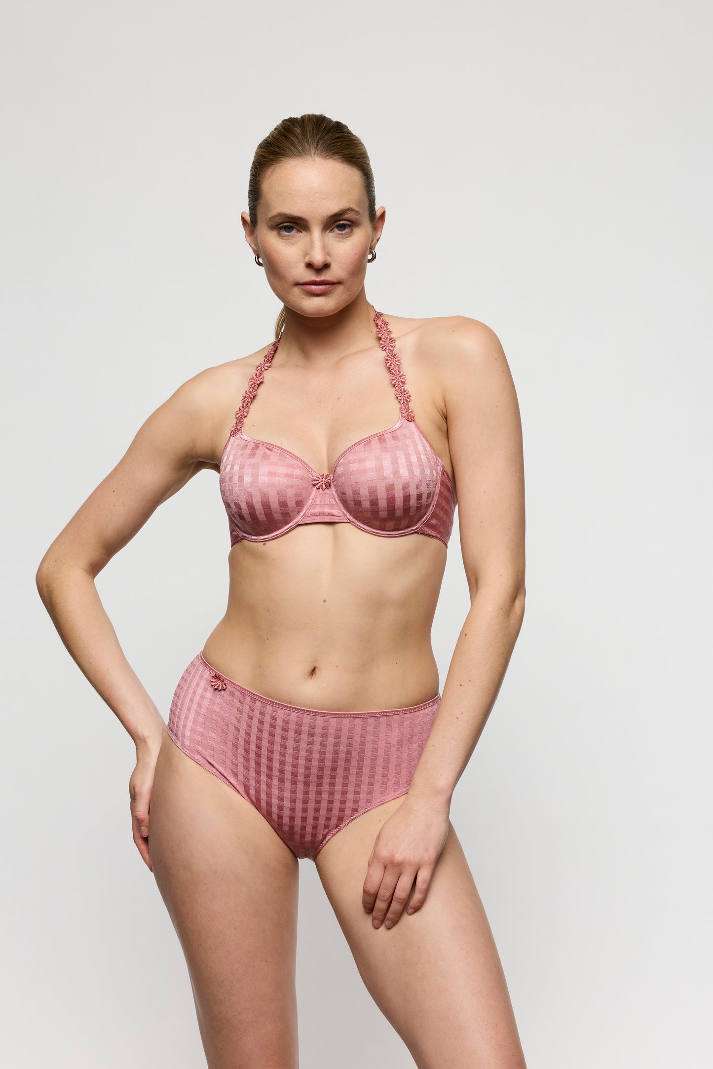 AVERO Vollschalen-BH Nahtlos