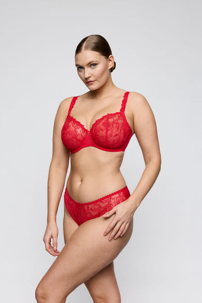 SOLISSE String