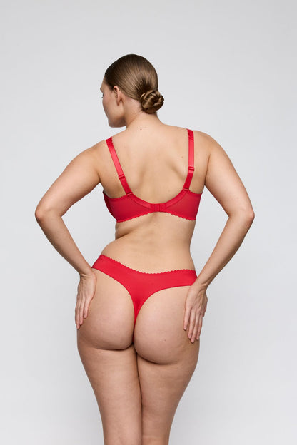 SOLISSE String