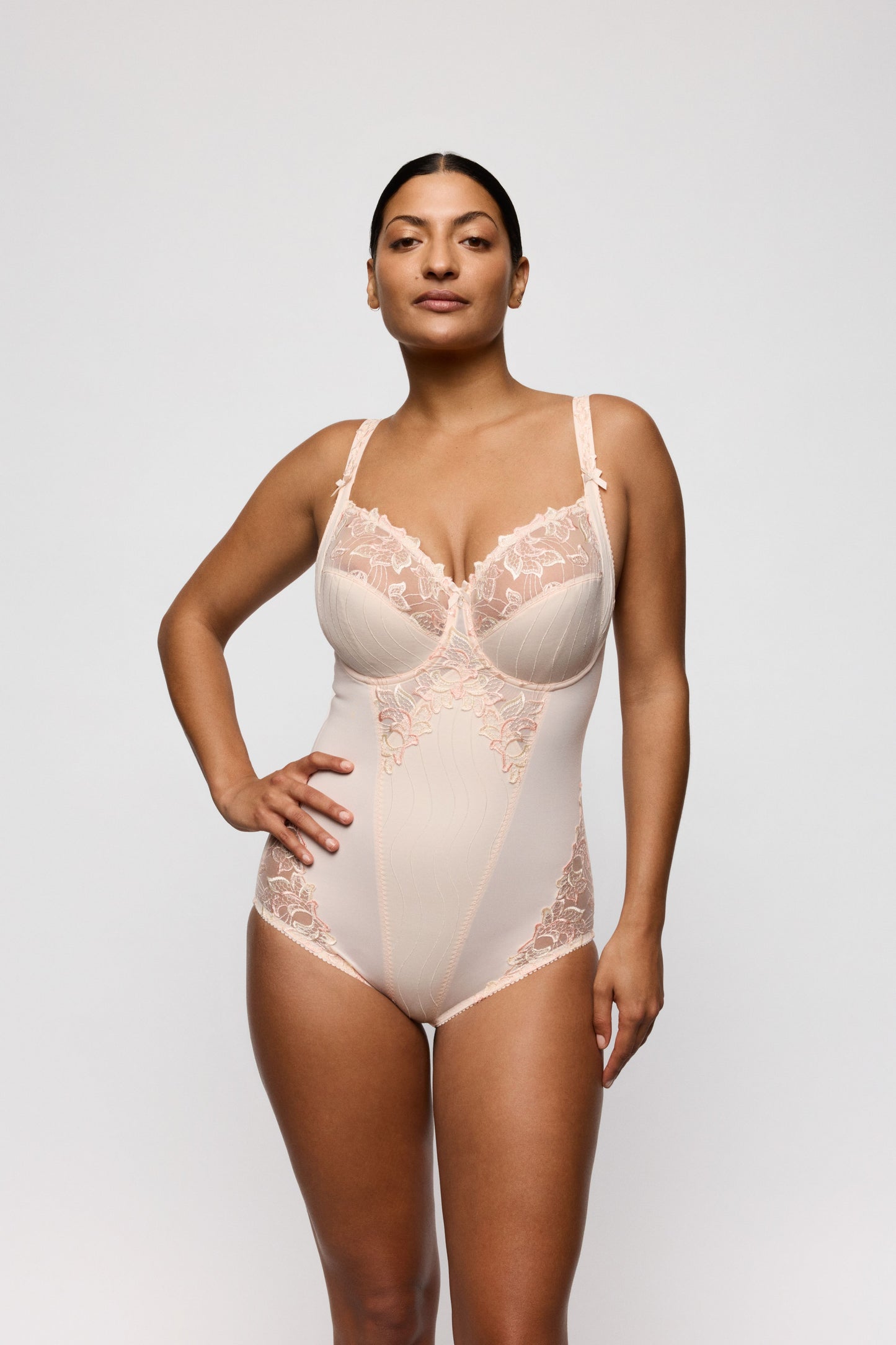 DEAUVILLE Vollschalen- Body