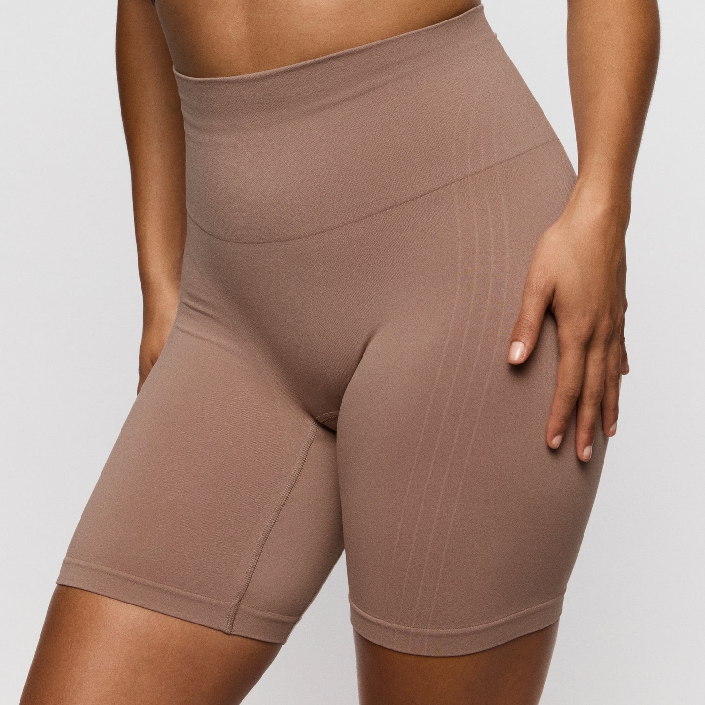 NUDDA Shapewear Bodyshaper mit Bein
