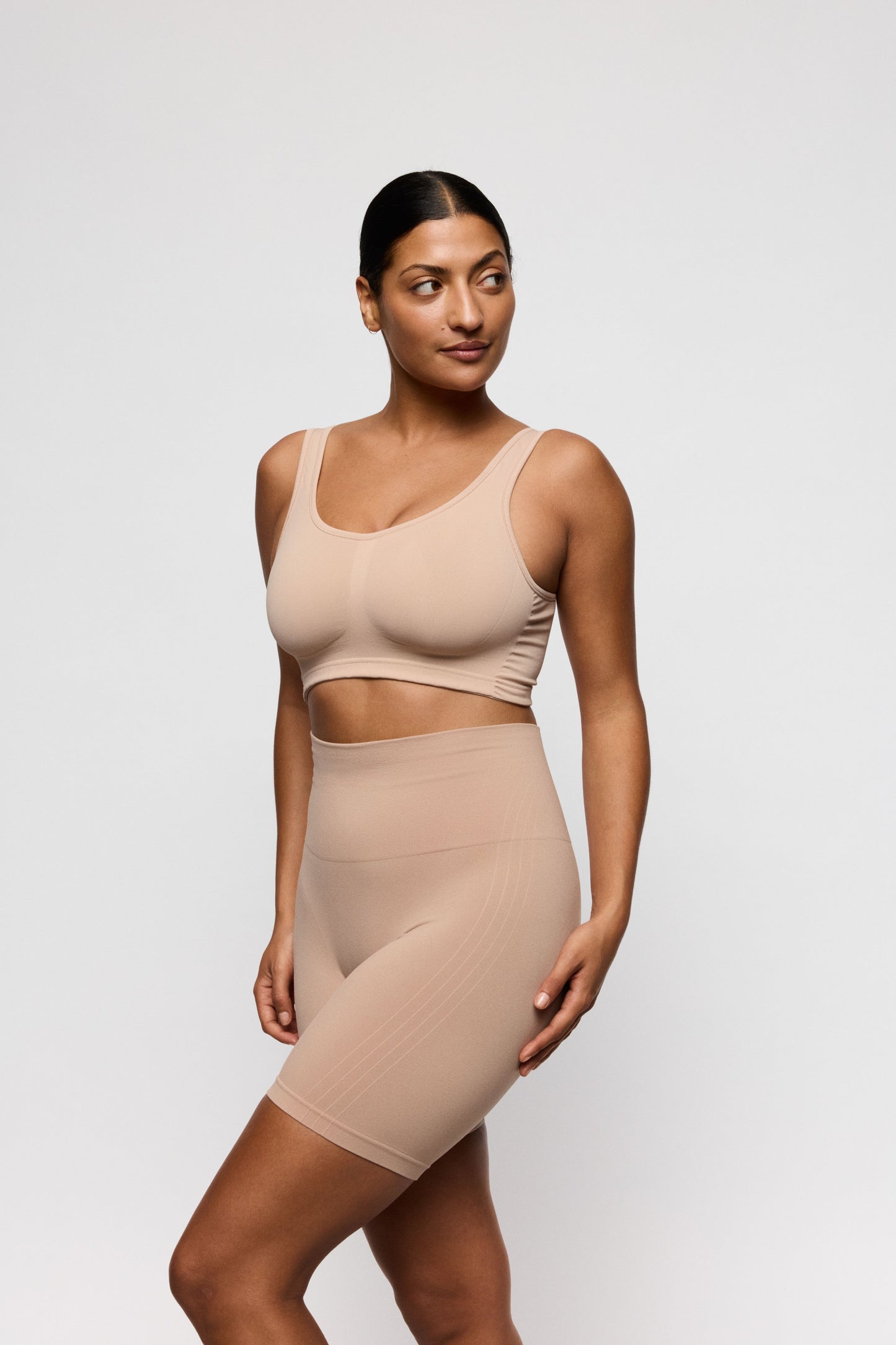 NUDDA Shapewear Bodyshaper mit Bein