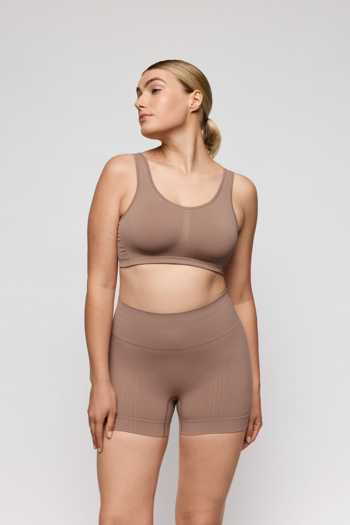 NUDDA figurformende Shorts