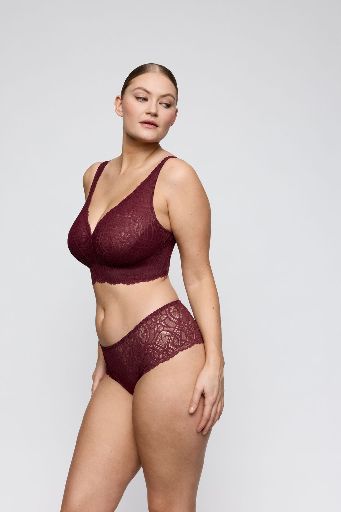 SALERNO Luxus String