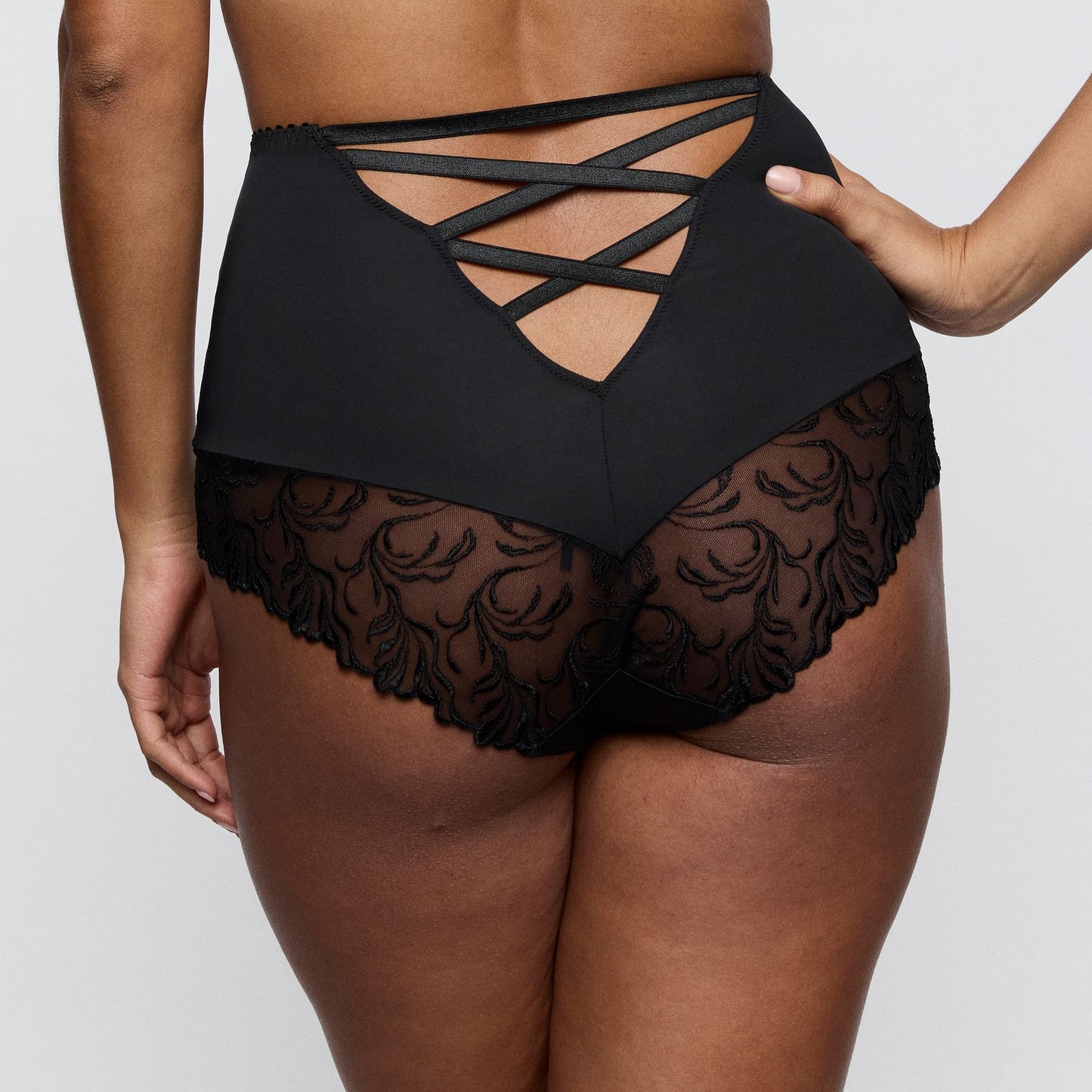 SOLISSE Slip exlusiv