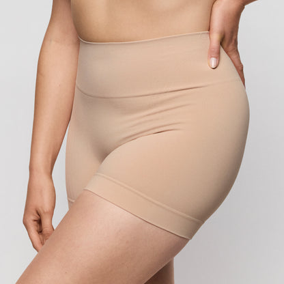 NUDDA figurformende Shorts