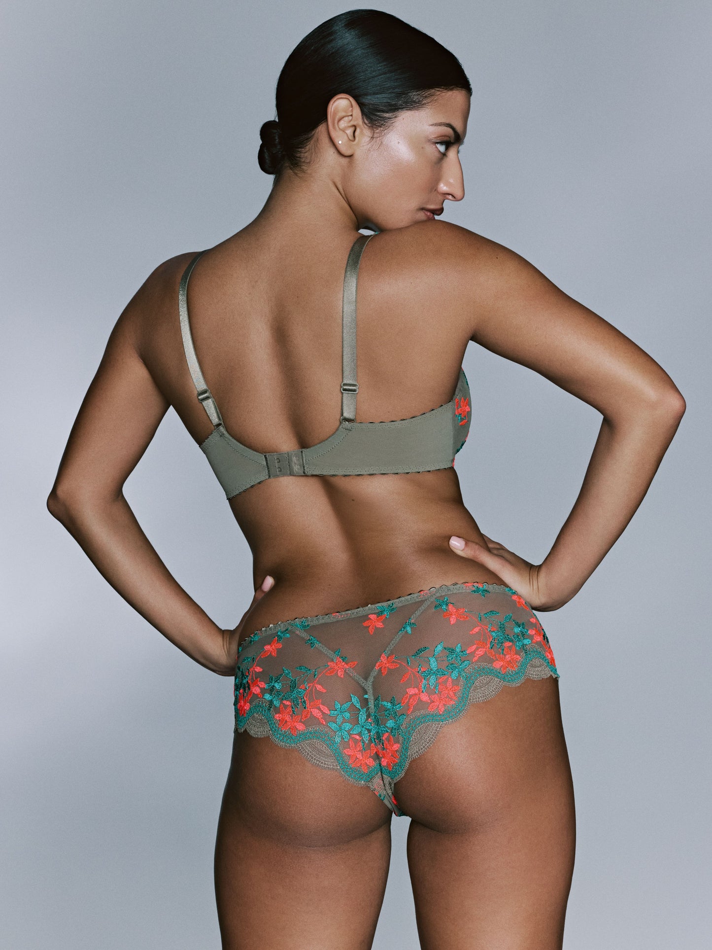 CALA LUNA Luxus String
