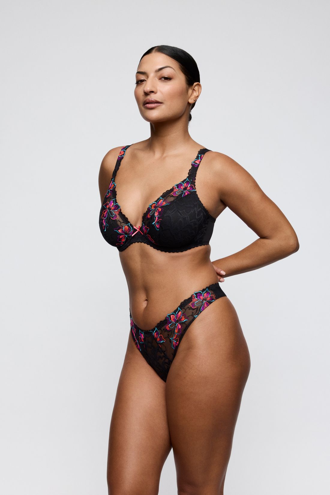 MIYARA String