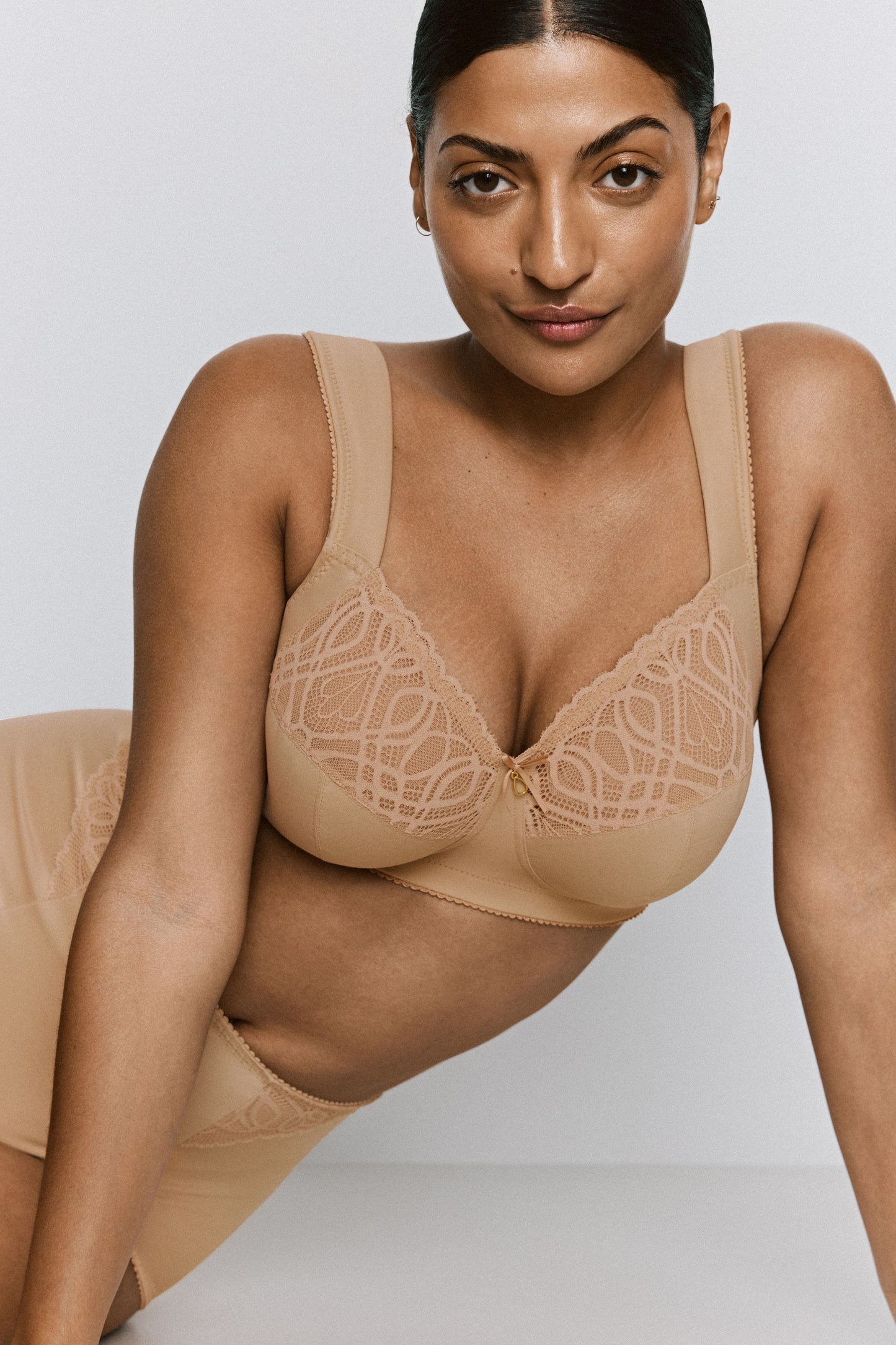 SALERNO Shapewear Slip