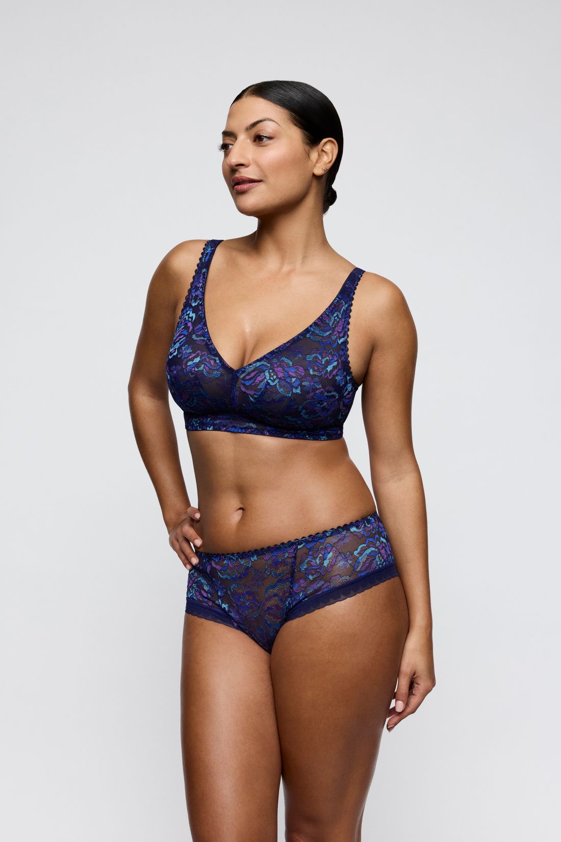 SAN ANGEL Luxus String