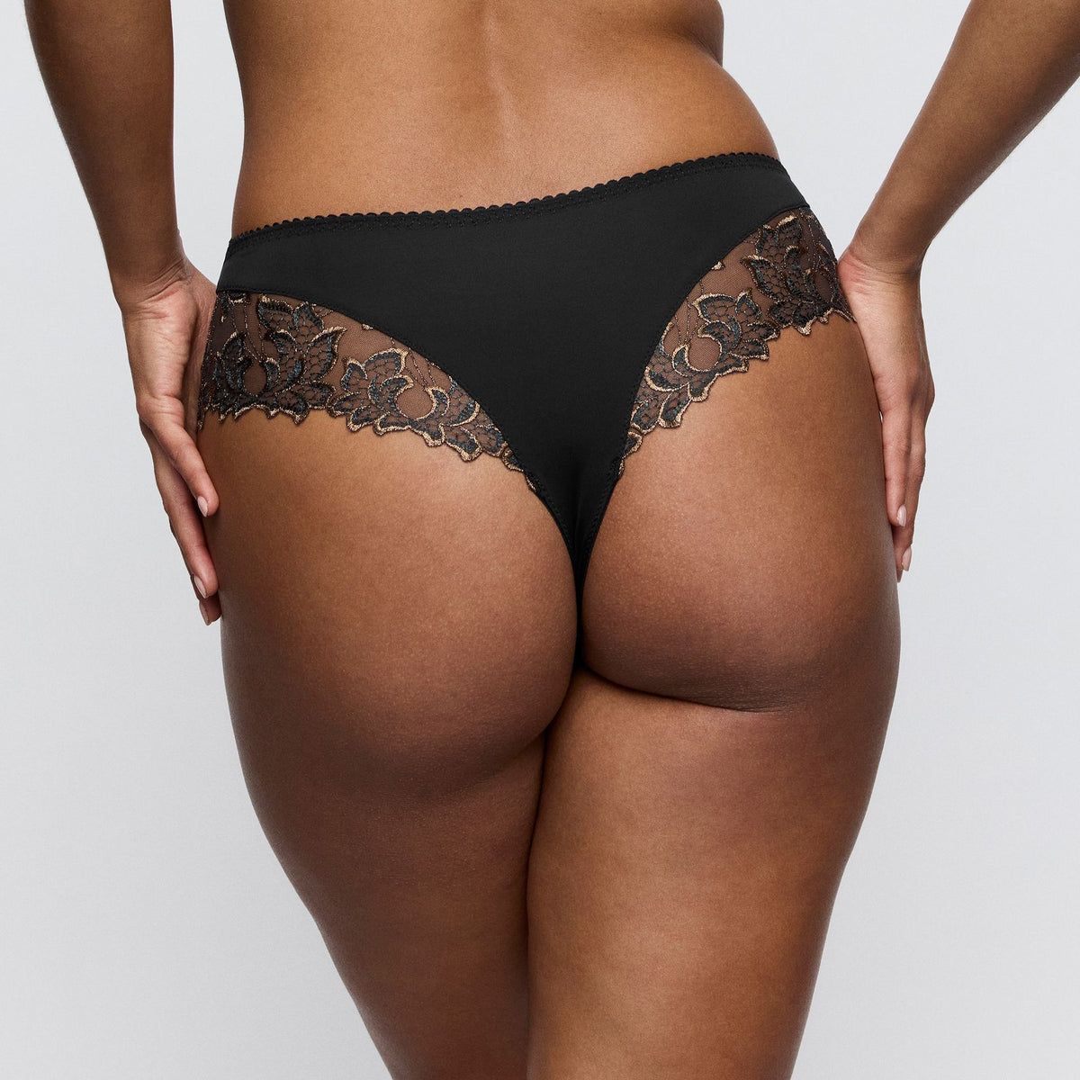 DEAUVILLE Luxus String