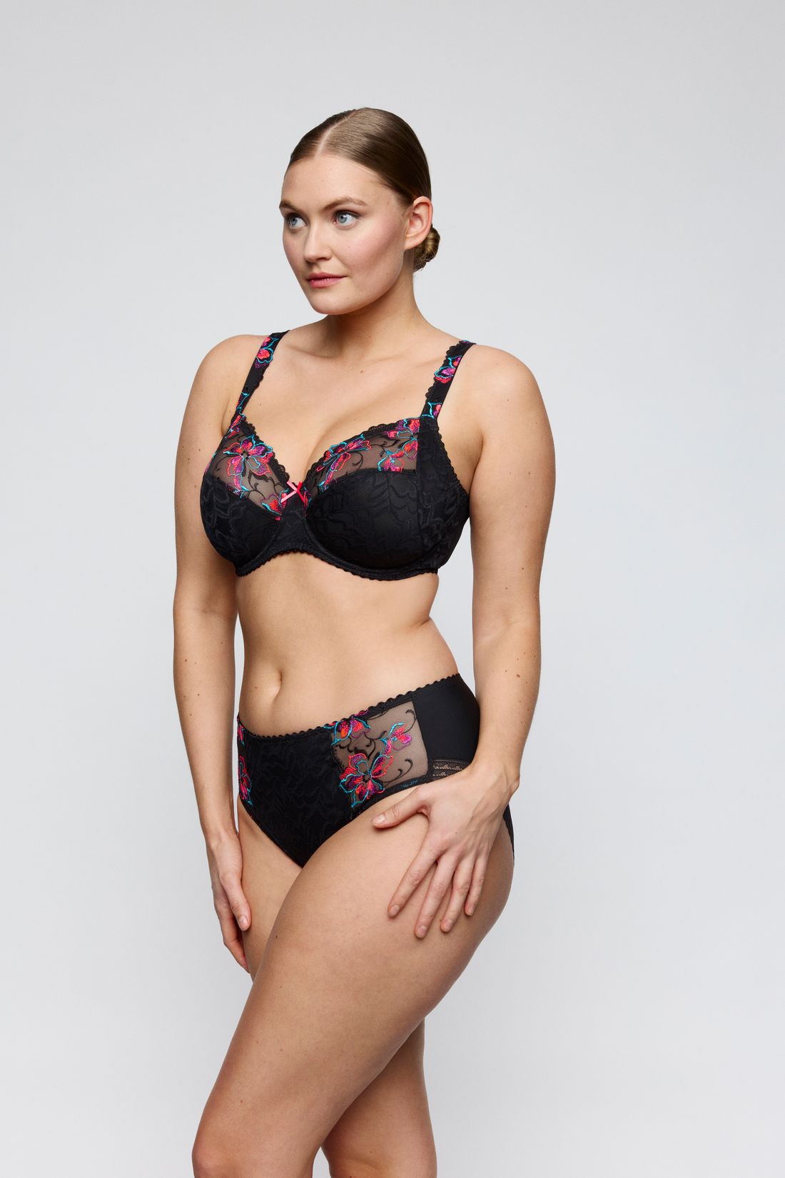MIYARA Vollschalen-BH