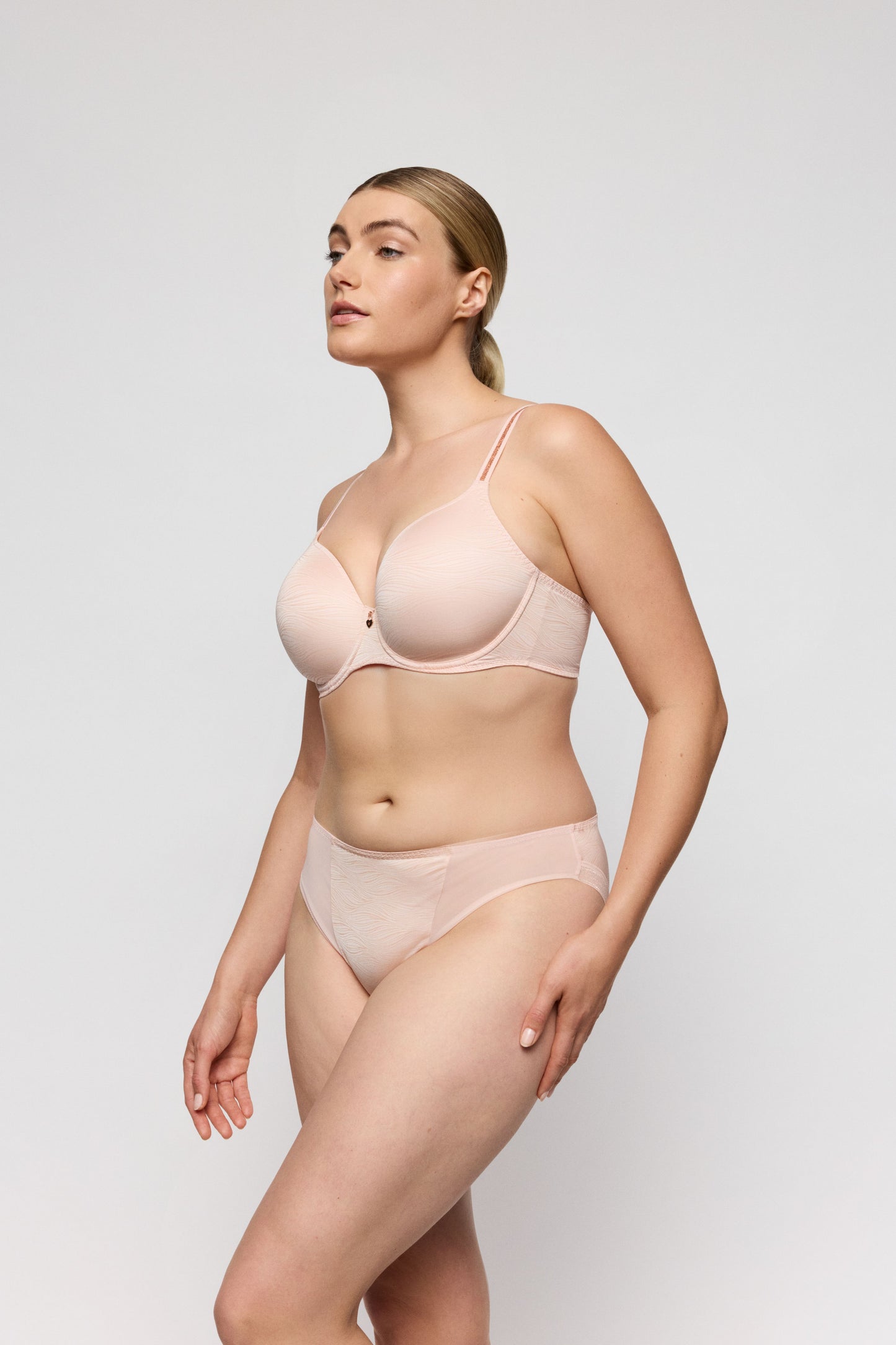 BRIANA Unterlegter BH Herzform