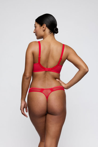 WOWGIRL String