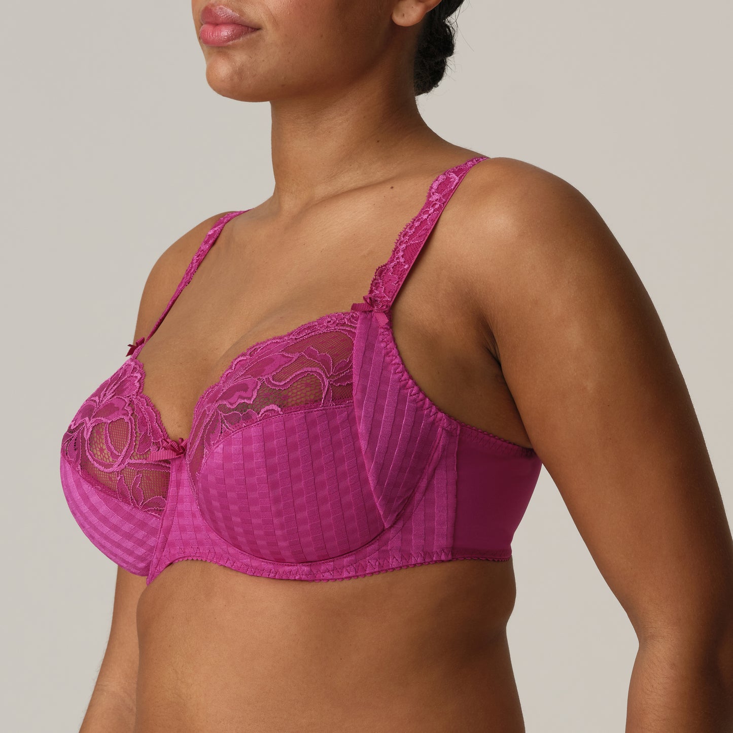MADISON Vollschalen-BH (Fuchsia Fiesta)