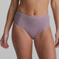 AVERO Taillenslip (Soft Sand)