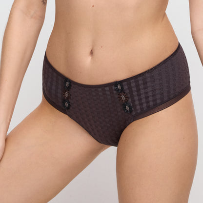 AVERO Hotpants (Sweet Chocolate) 36