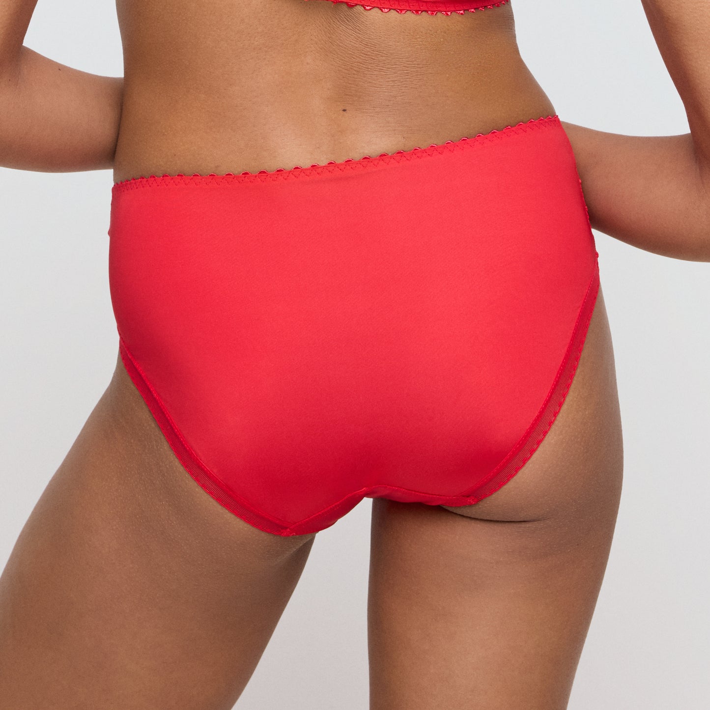 JANE Taillenslip (True Red) 38