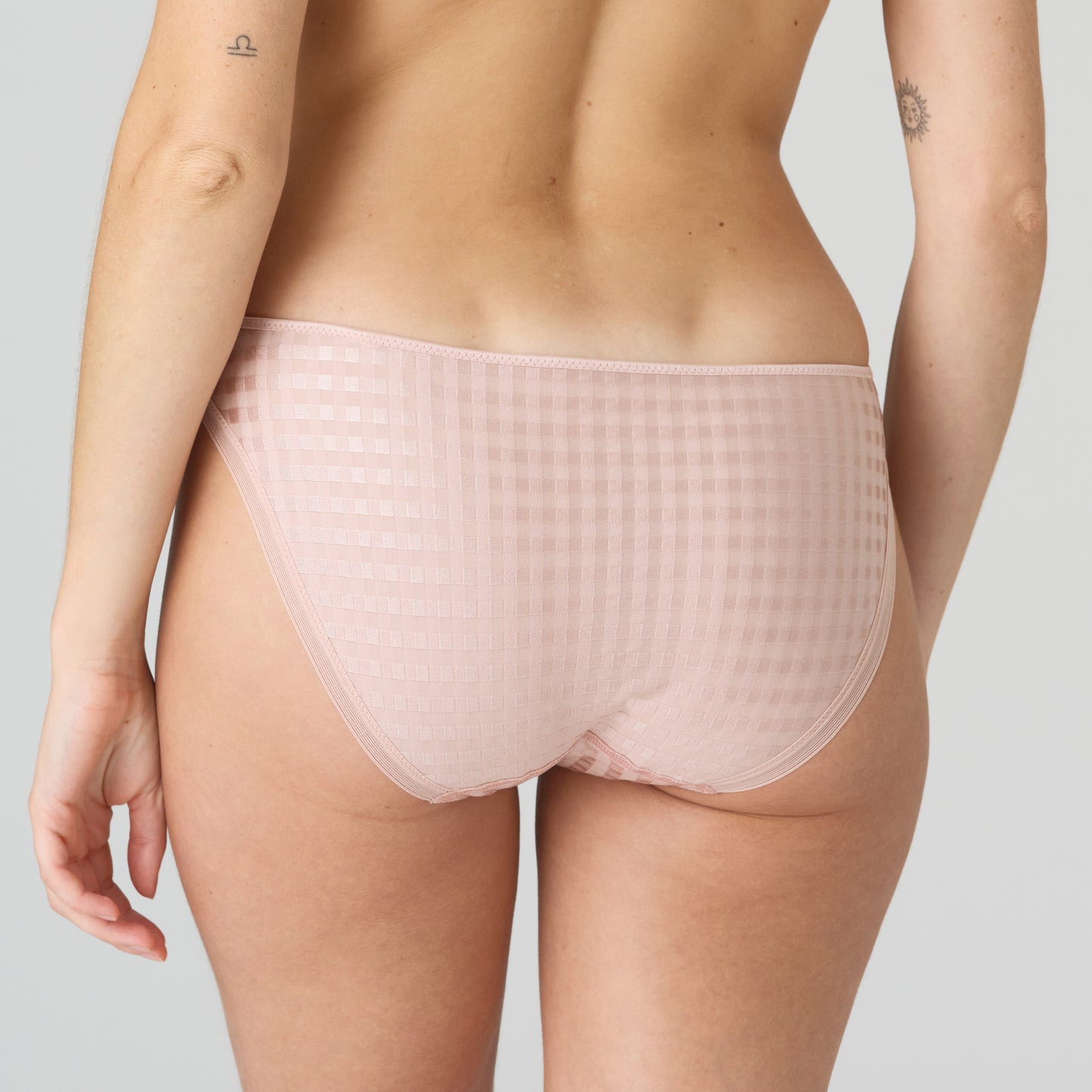AVERO TINY Rioslip (Powder Rose)