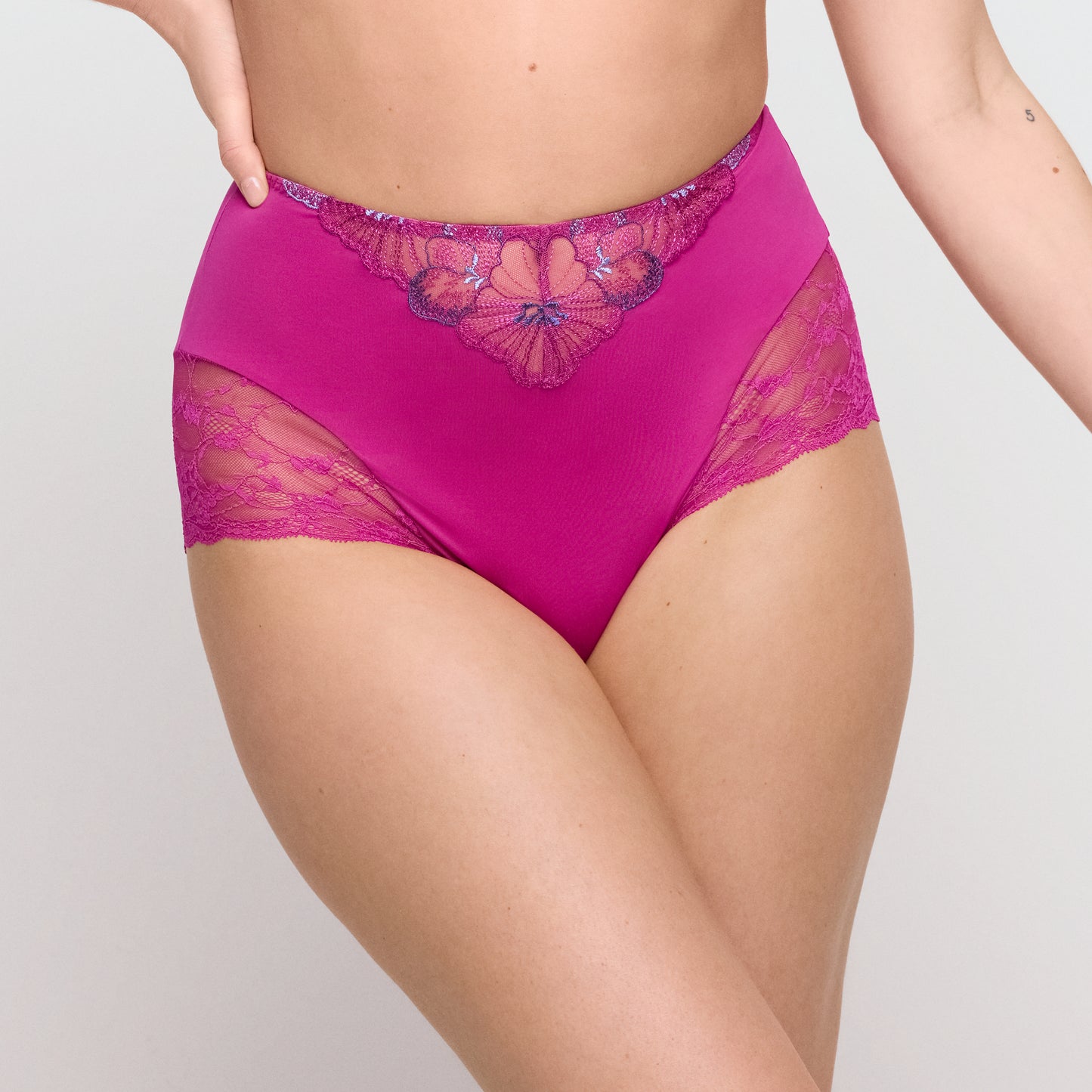 NOEMY Taillenslip (Fuchsia Fiesta) 38
