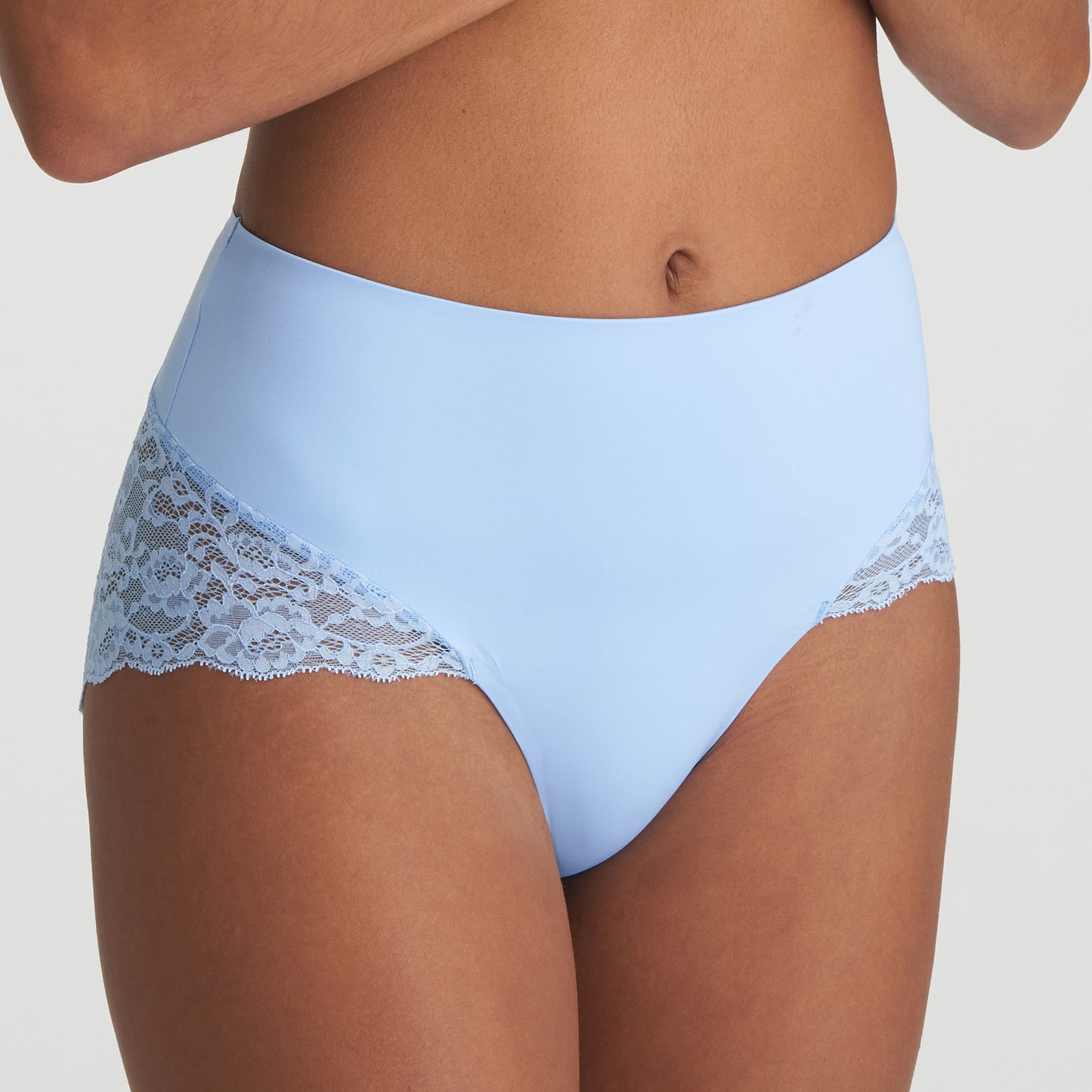 COLOR STUDIO Shapewear Taillenslip (Open Air)