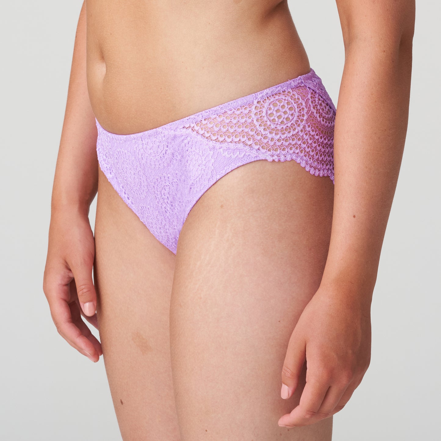 PETIT PARIS Rioslip (Lavender Cream)