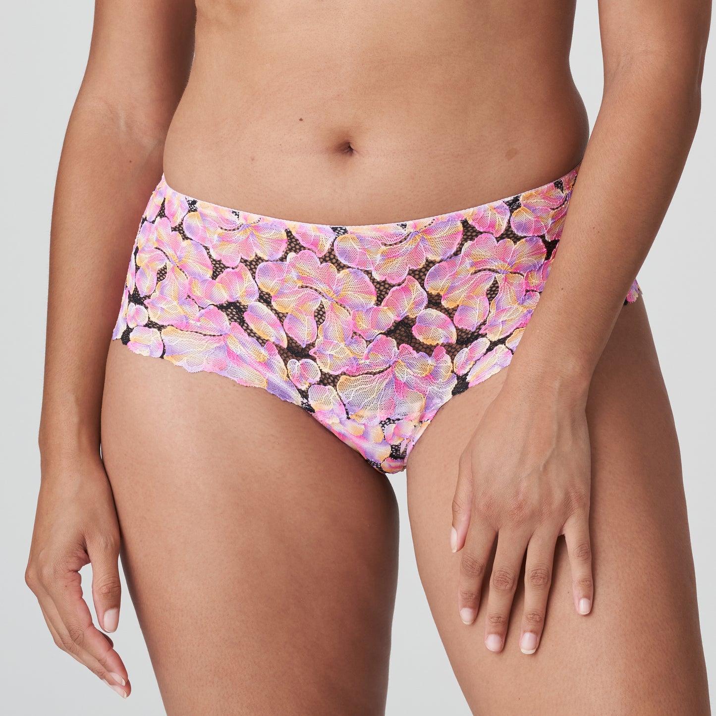 VIA ALEGRE Short (Peony Pink)