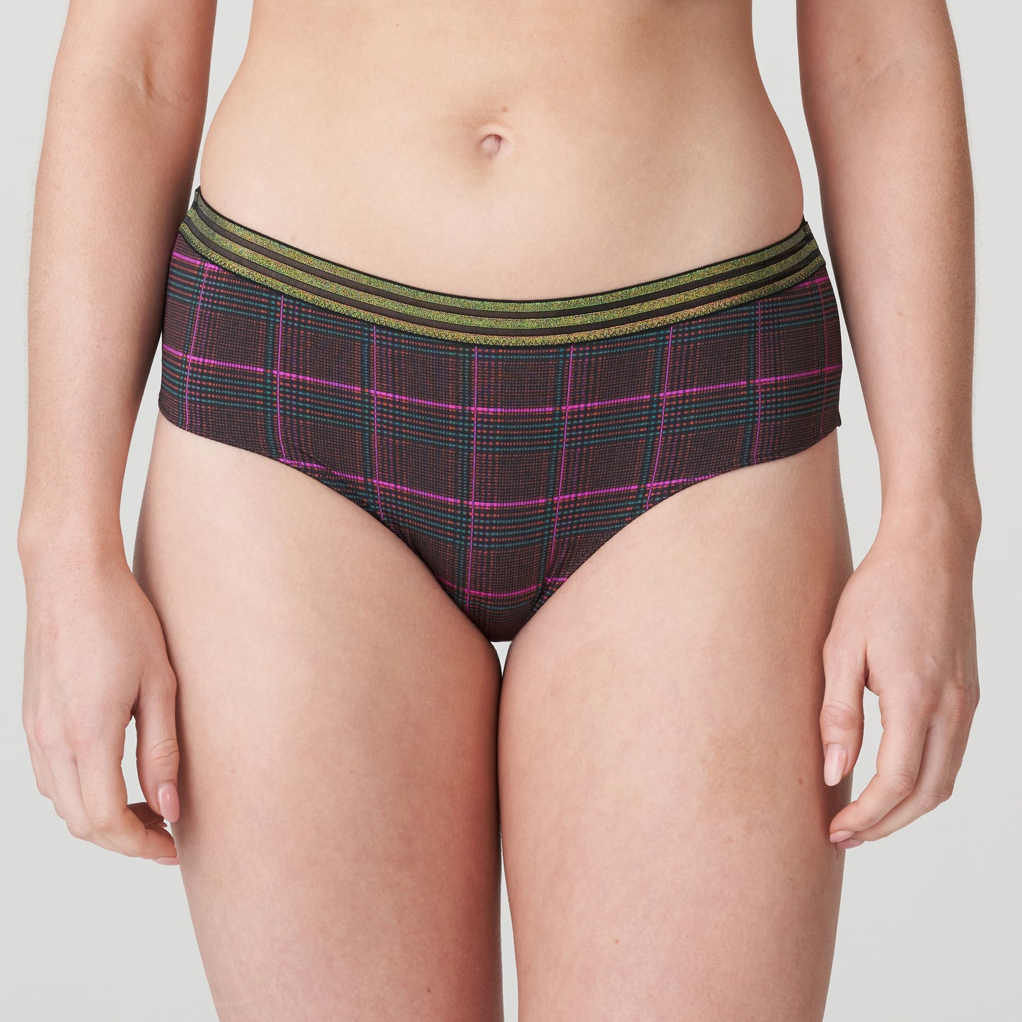PRINCES BAY Hotpants (Italian Check)