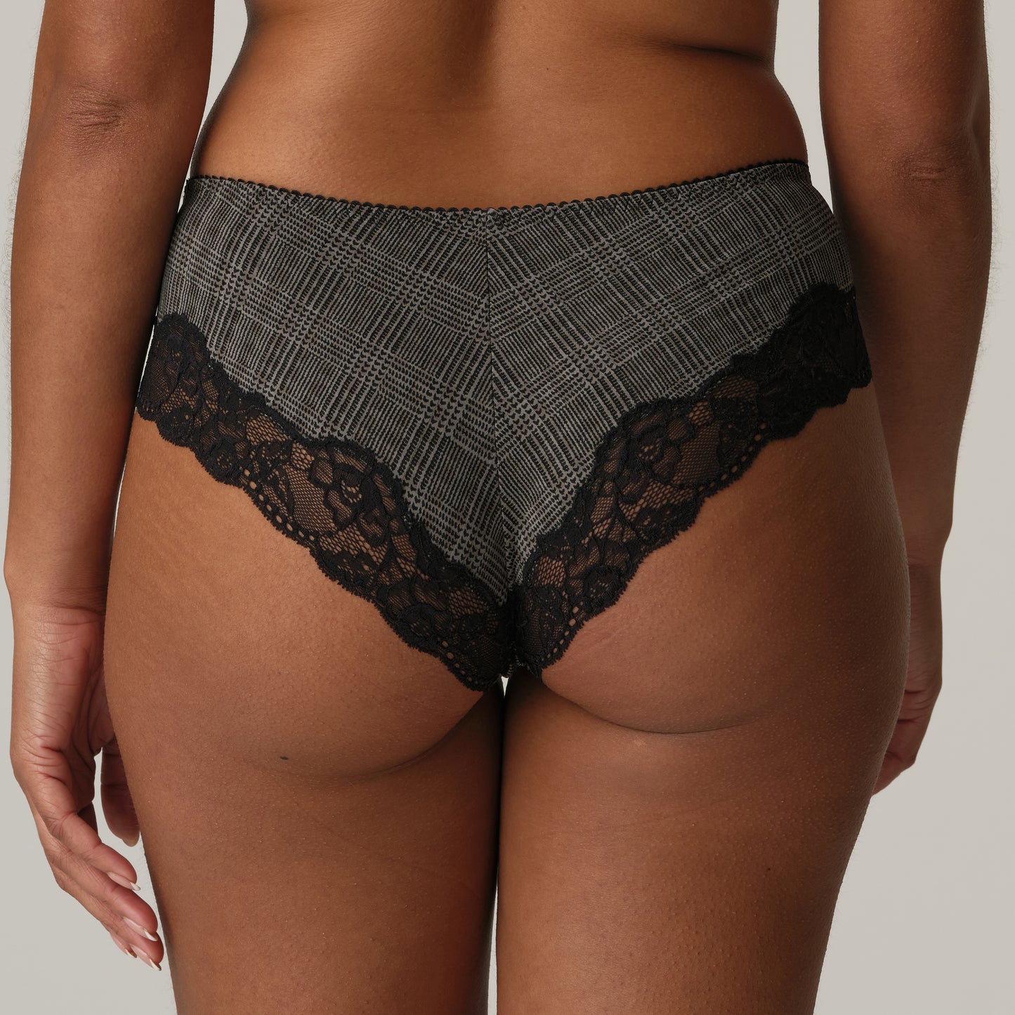 MADISON Hotpants (Black Tailor)