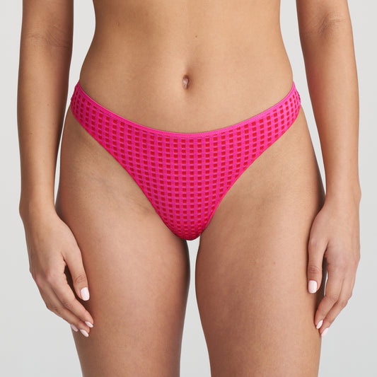 AVERO String (Electric Pink)