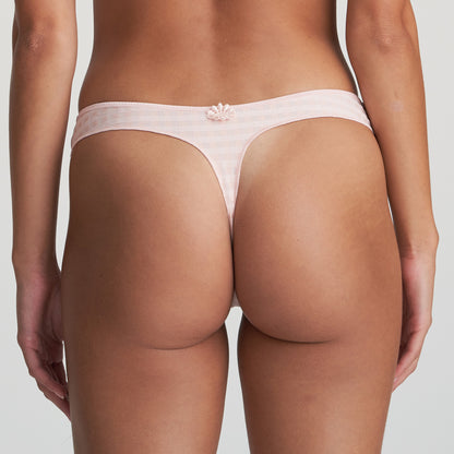 AVERO String