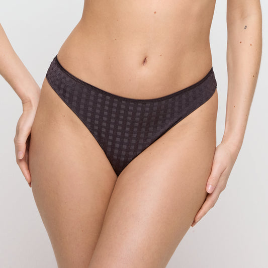 AVERO String (Sweet Chocolate) 36