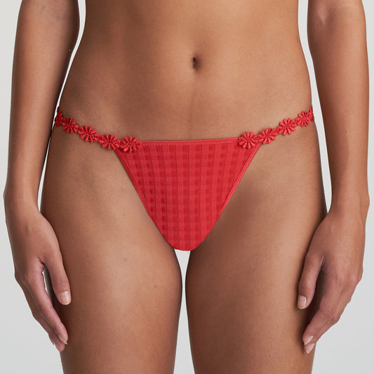 AVERO String (Scarlet)