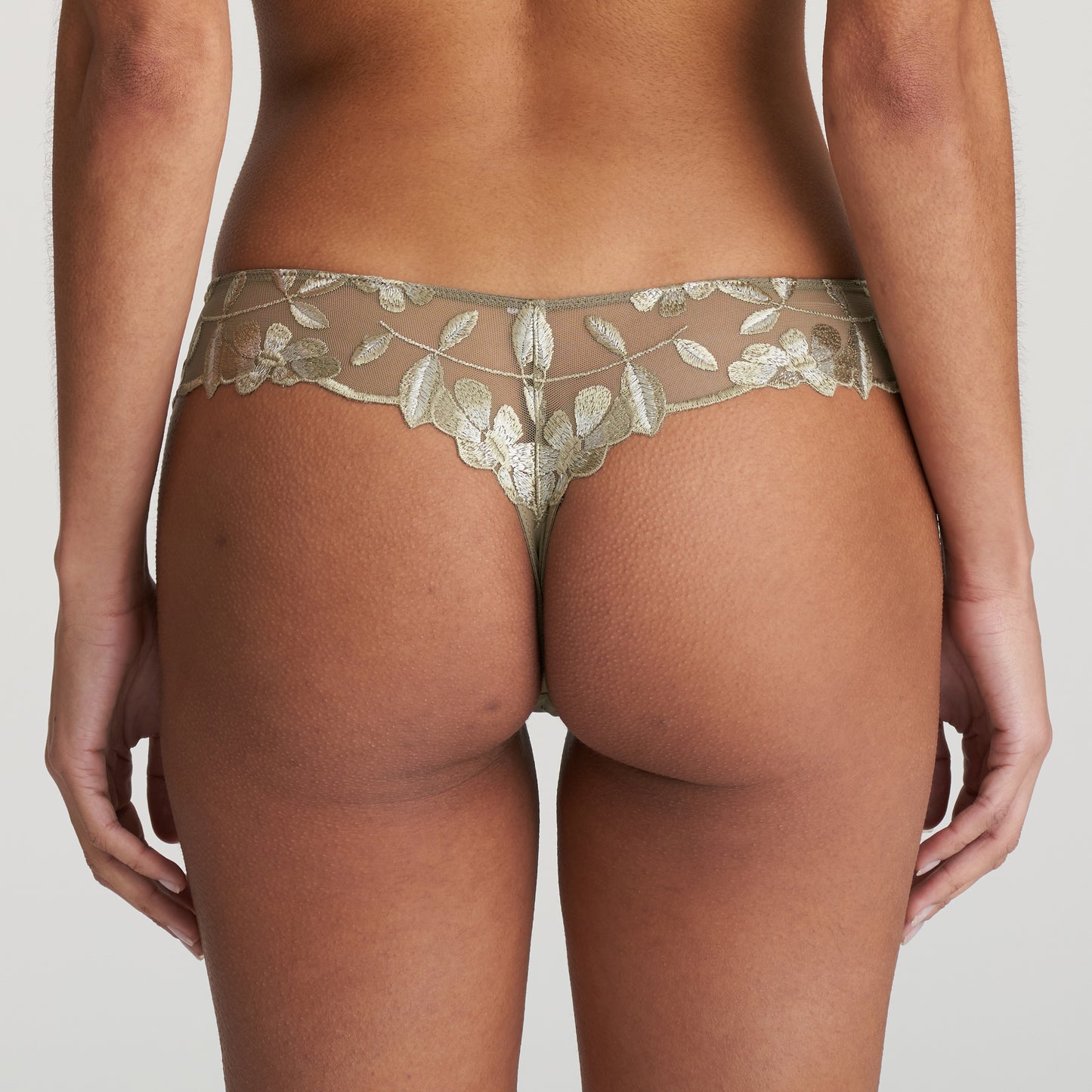 AGNES String (Golden Olive)