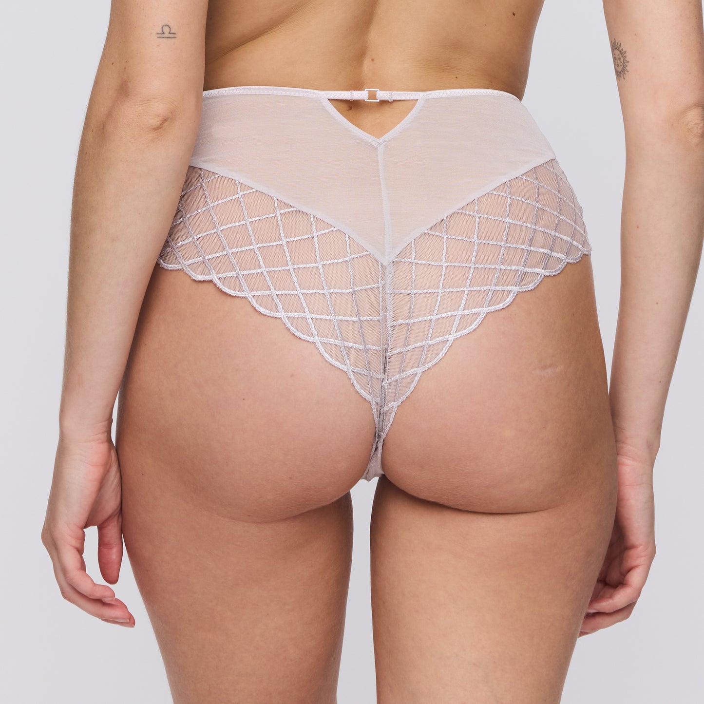 AVEN Luxus String (Marble)
