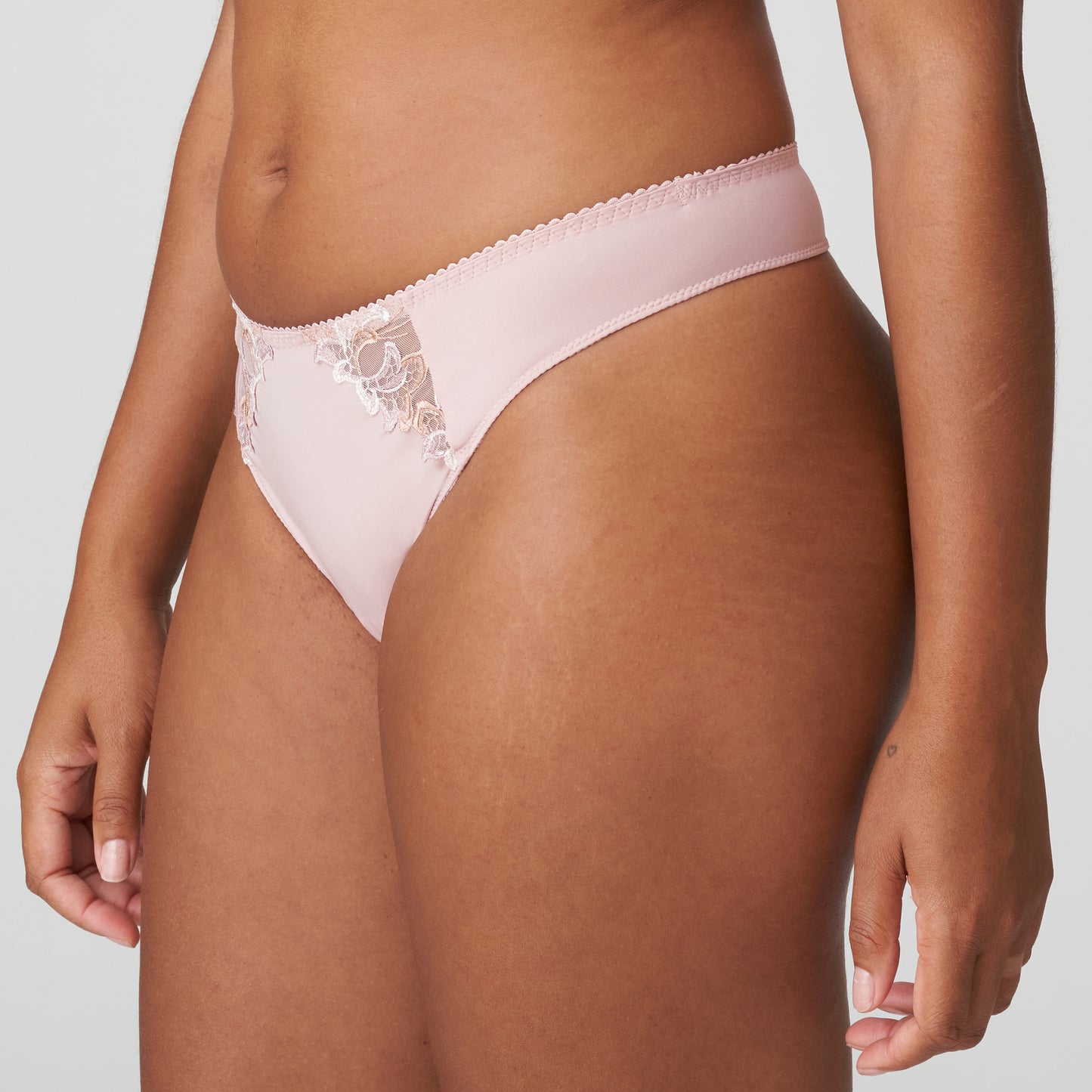 DEAUVILLE String (Vintage Pink)