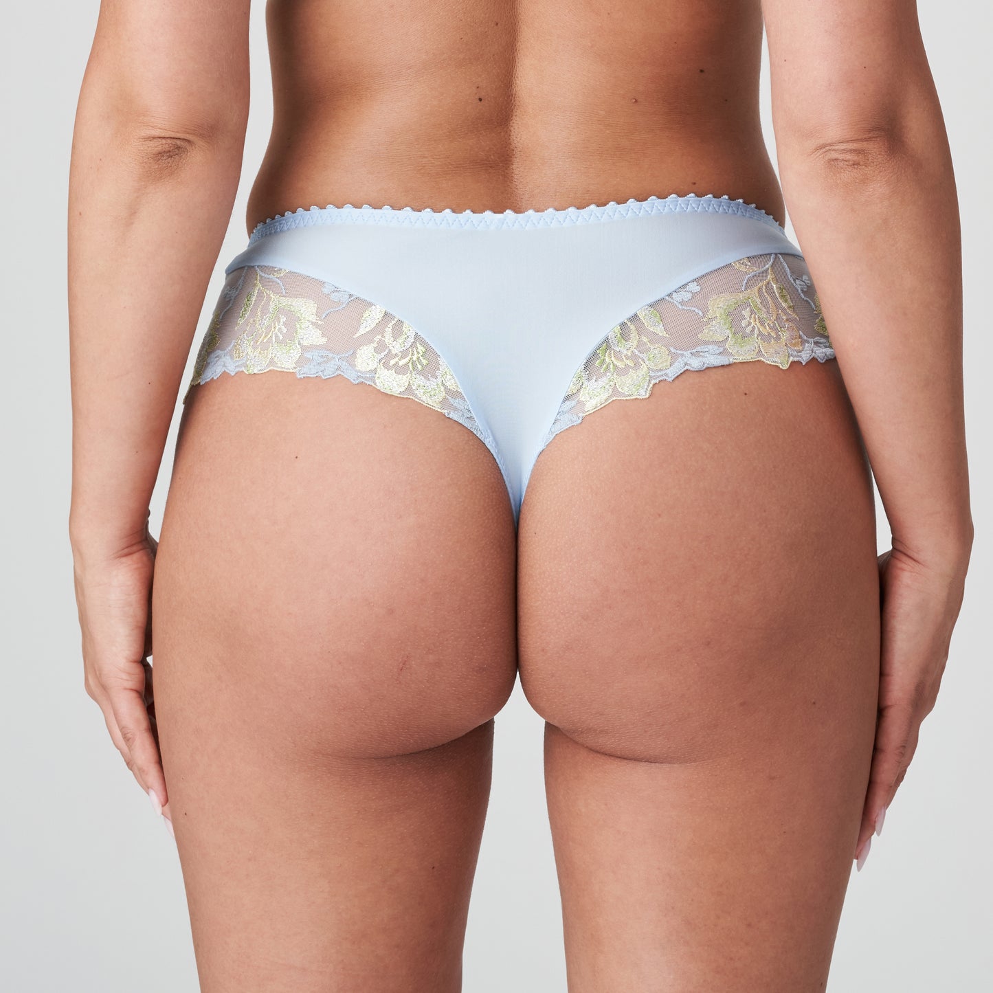 NUZHA Luxus String (Nuage)