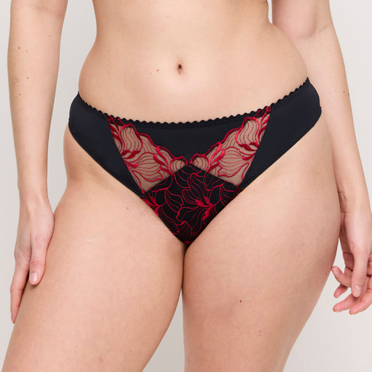 SPRINGDALE String (Black Rose) 38