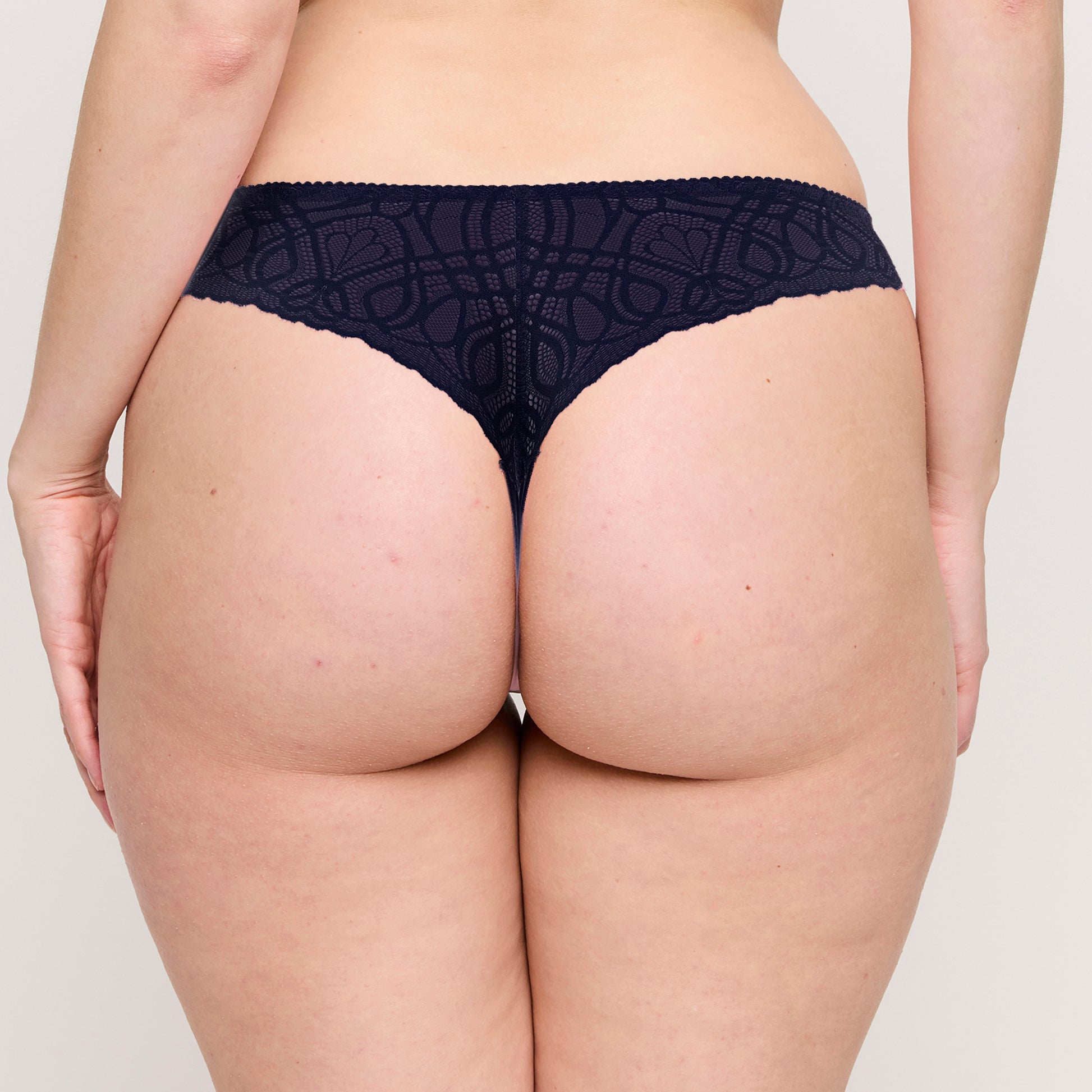 SALERNO String (Midnight Blue) 38