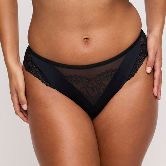 SHIMLA String (Schwarz) 38