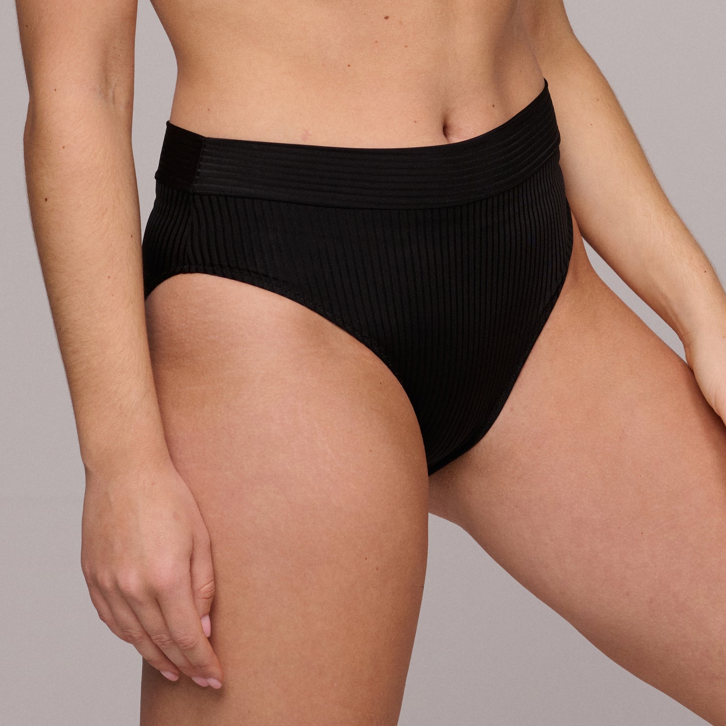 EMLY Bikinislip mit Umschlag (Schwarz)