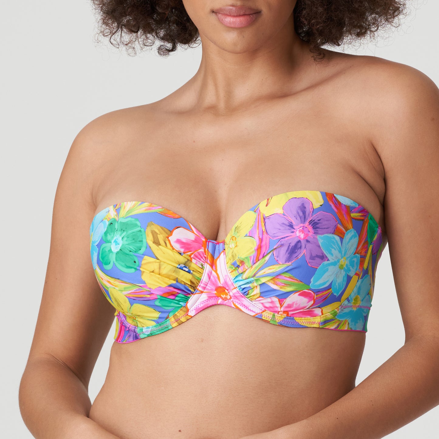 SAZAN Unterlegter Bikini Trägerlos (Blue Bloom)