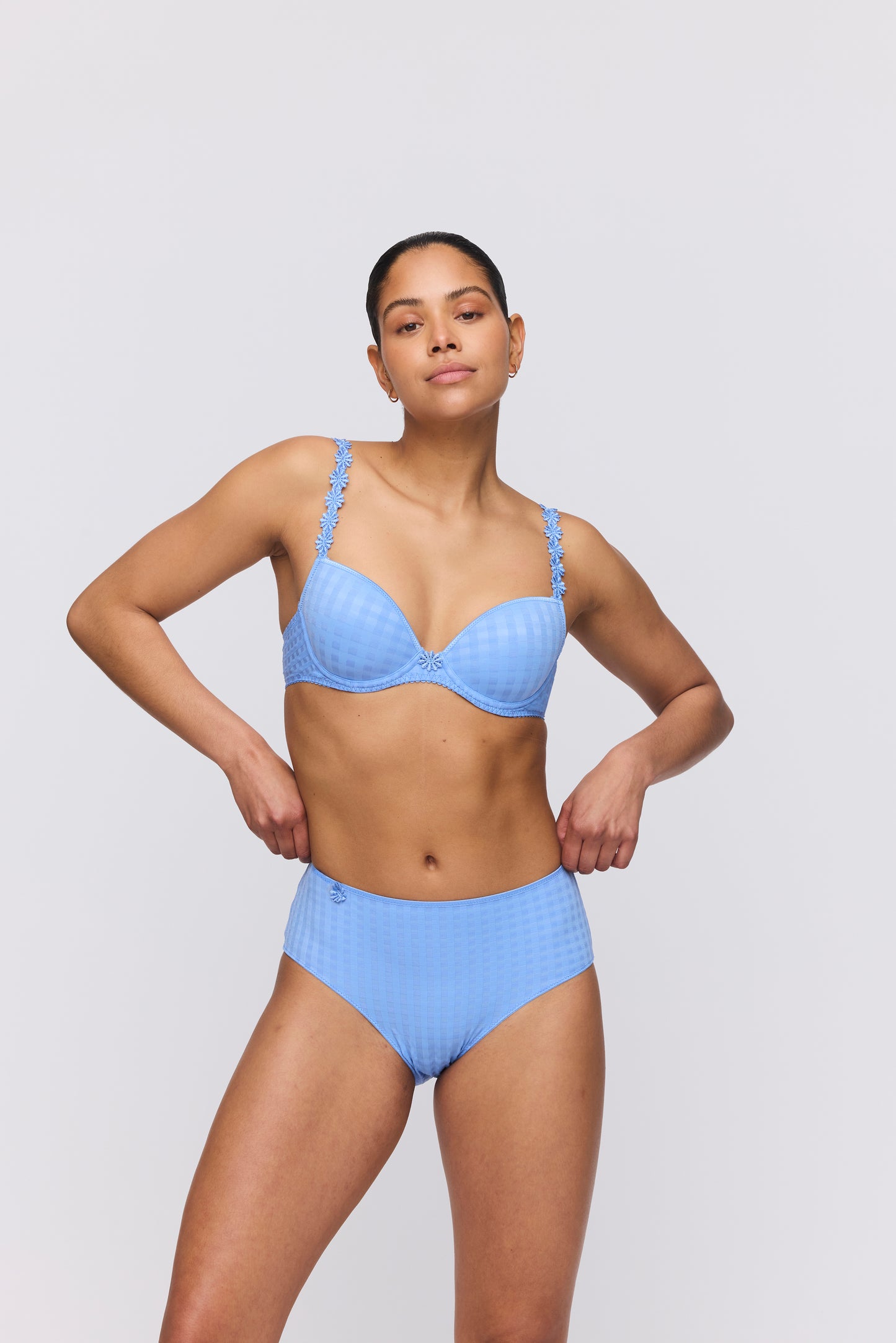AVERO BH Tiefdekoll (Santorini Blue)