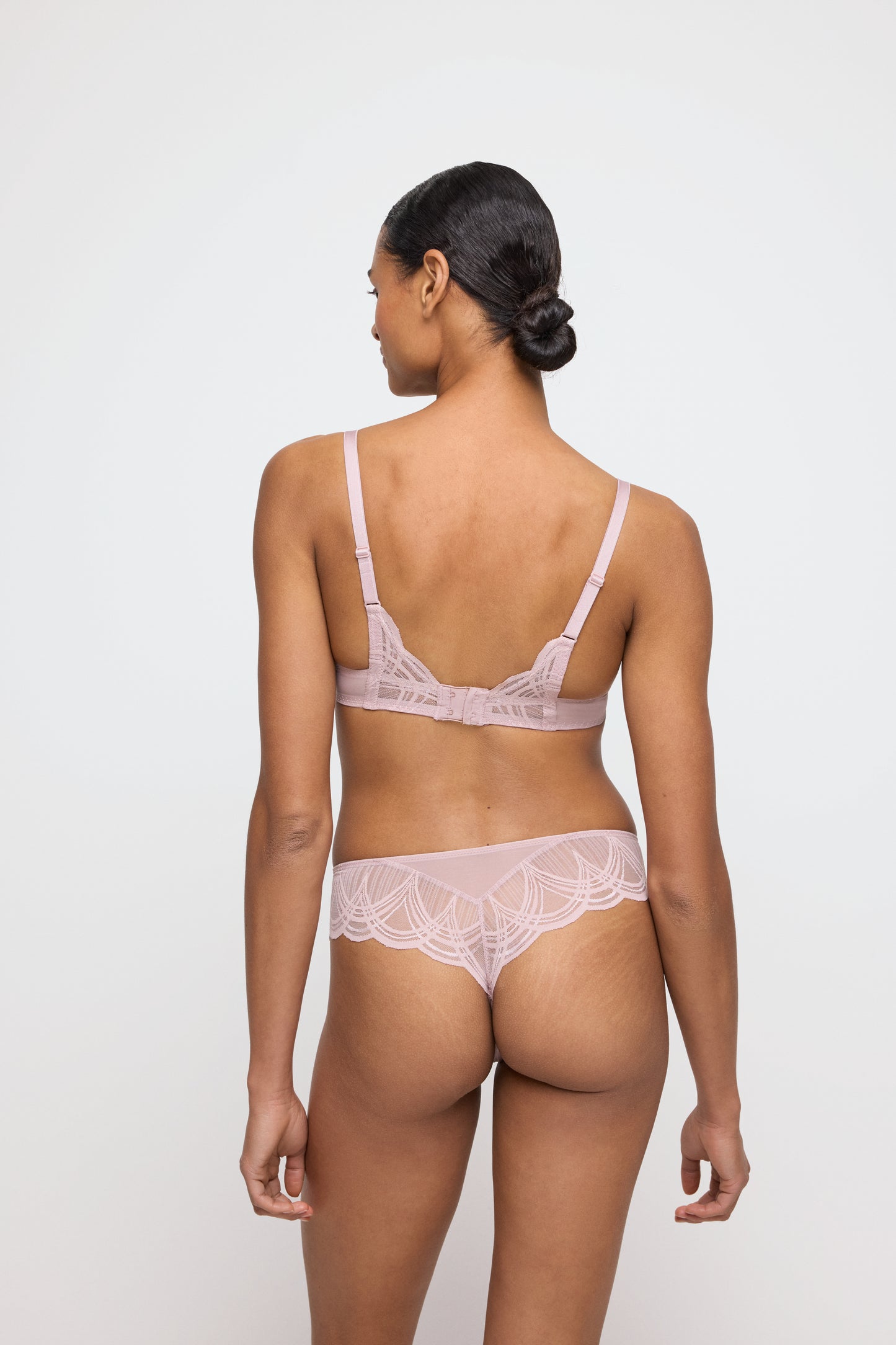 CATHIA Push-up m. Kissen (Bois De Rose) 70A