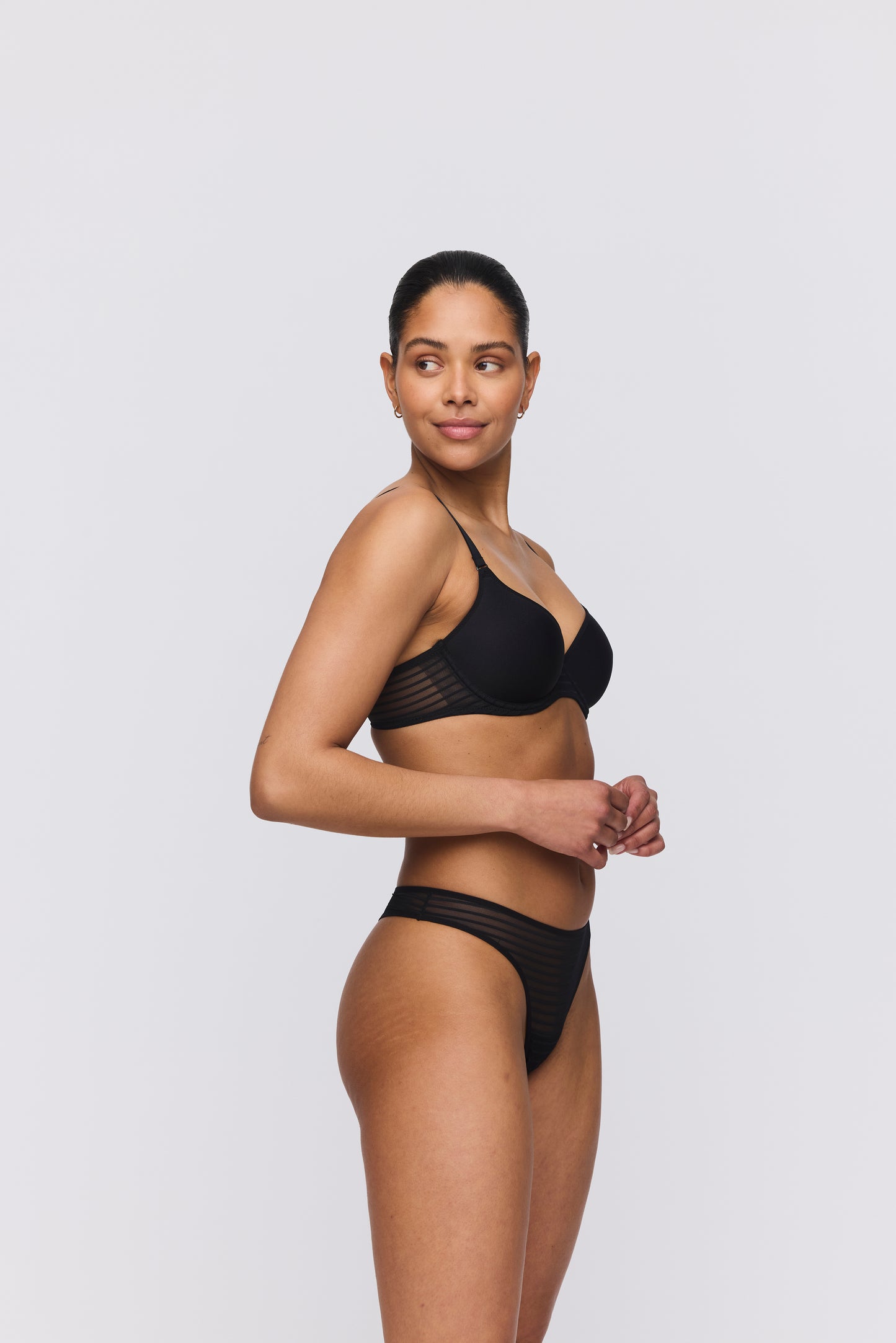 BASYL String (Schwarz)