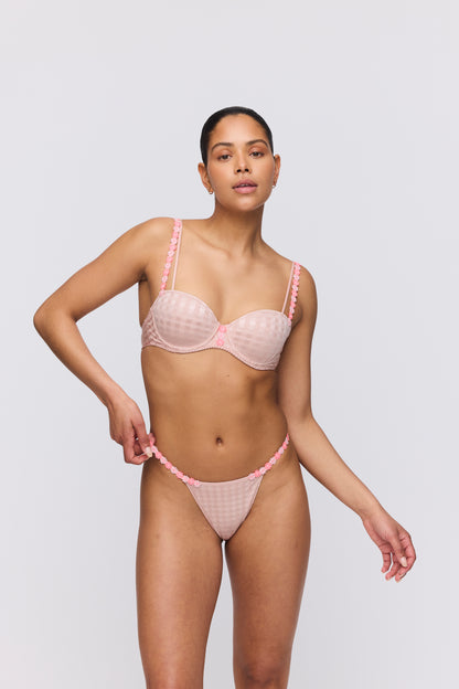 AVERO TINY Mini String